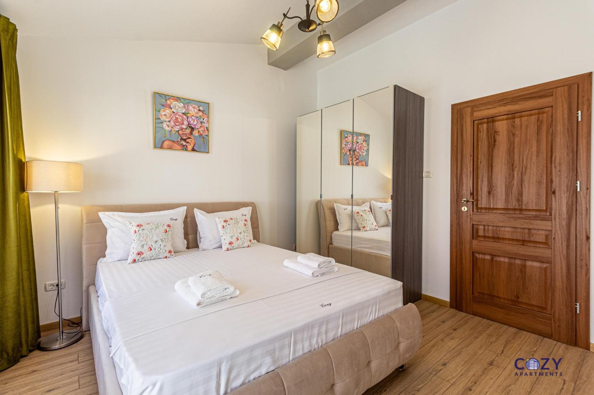 Cozy Brand New Boutique Aparthotel ブラショフ エクステリア 写真