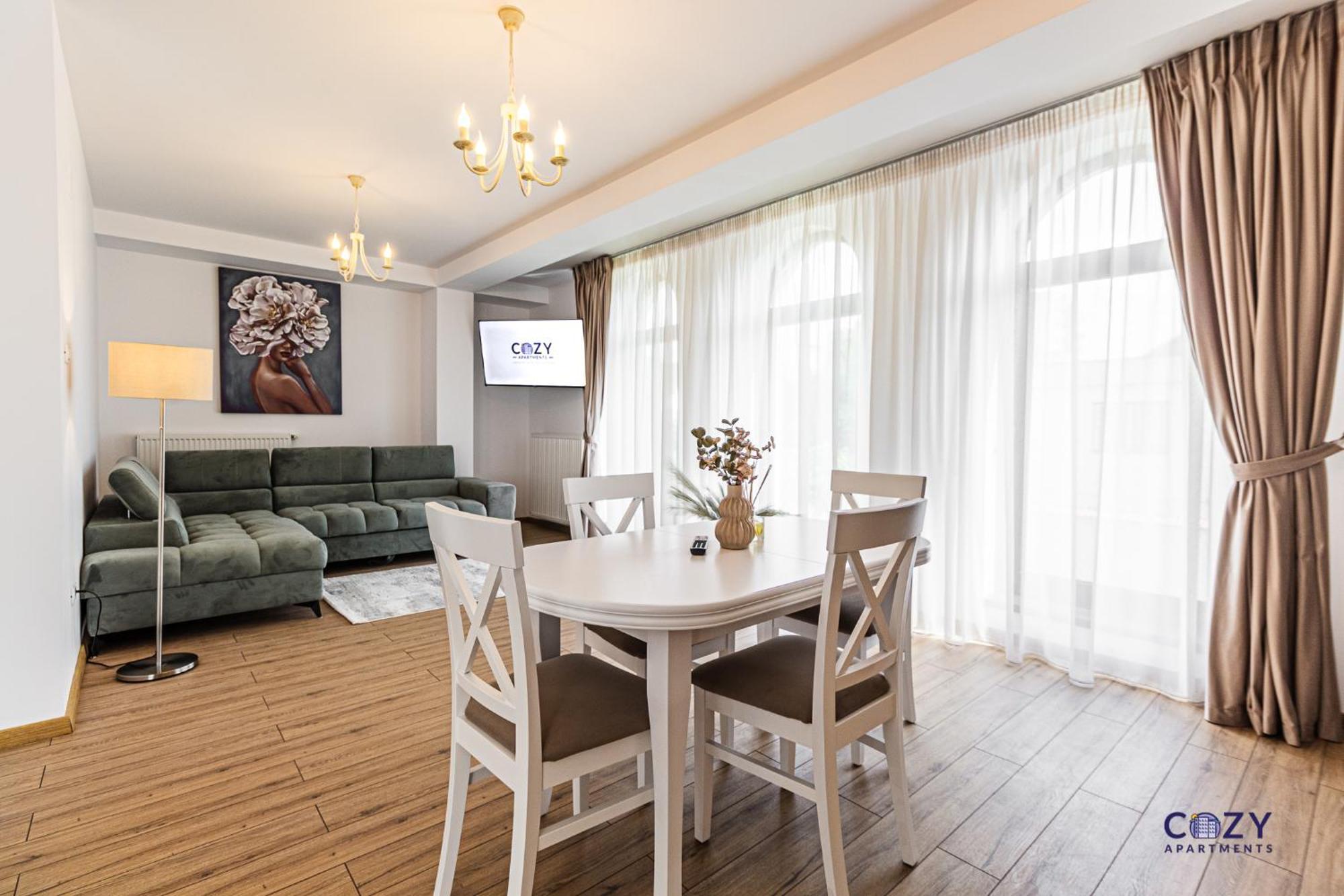 Cozy Brand New Boutique Aparthotel ブラショフ エクステリア 写真