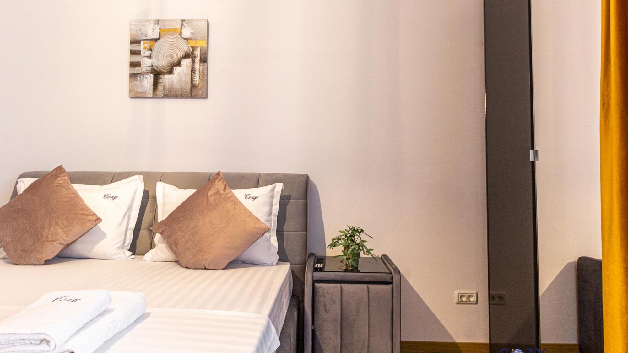 Cozy Brand New Boutique Aparthotel ブラショフ エクステリア 写真