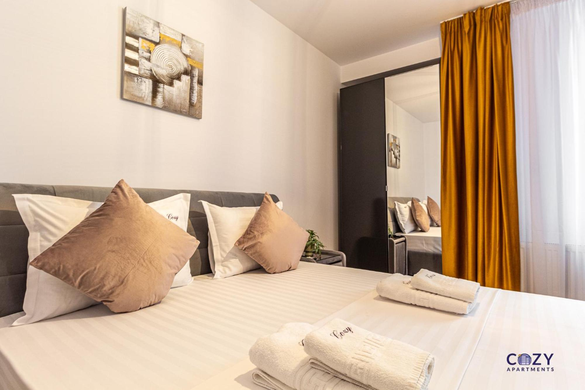 Cozy Brand New Boutique Aparthotel ブラショフ エクステリア 写真